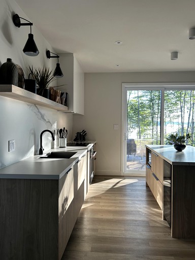 Cabins (Canada, Montreal, Quebec)