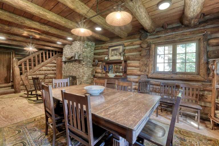 Cabins (United States of America, Dahlonega, Georgia)