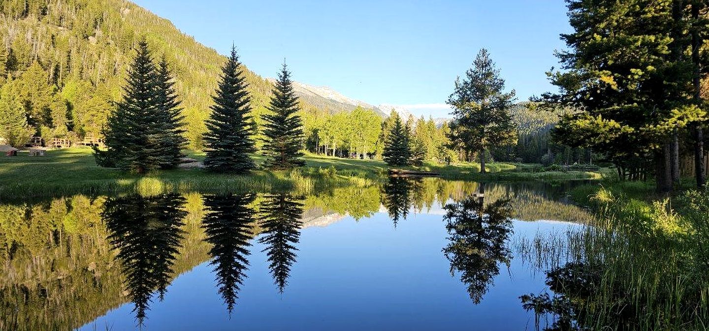 Tented Cabins (United States of America, Granby, Colorado)