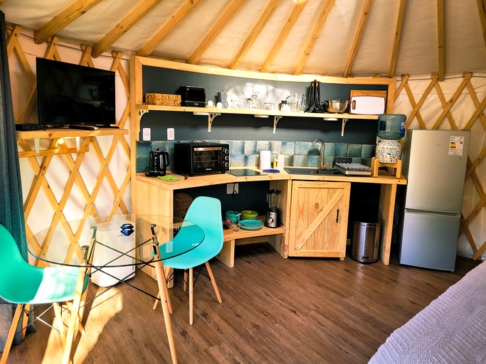 Yurts (Chile, --, Maule)