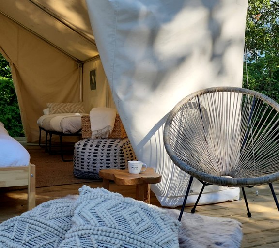 Safari Tents (Canada, Tsawwassen, British Columbia)