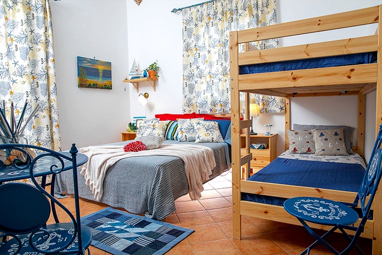 Vacation Rentals (Italy, Santa Maria del Focallo, Sicily)