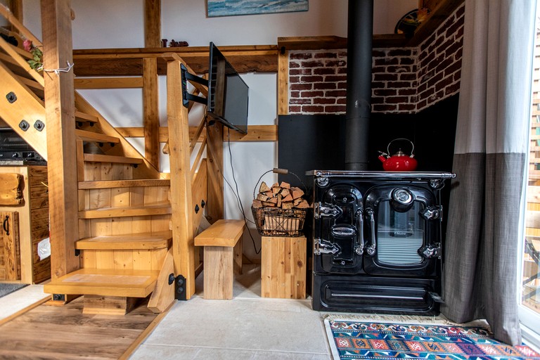 Tiny Houses (Canada, Madeira Park, British Columbia)