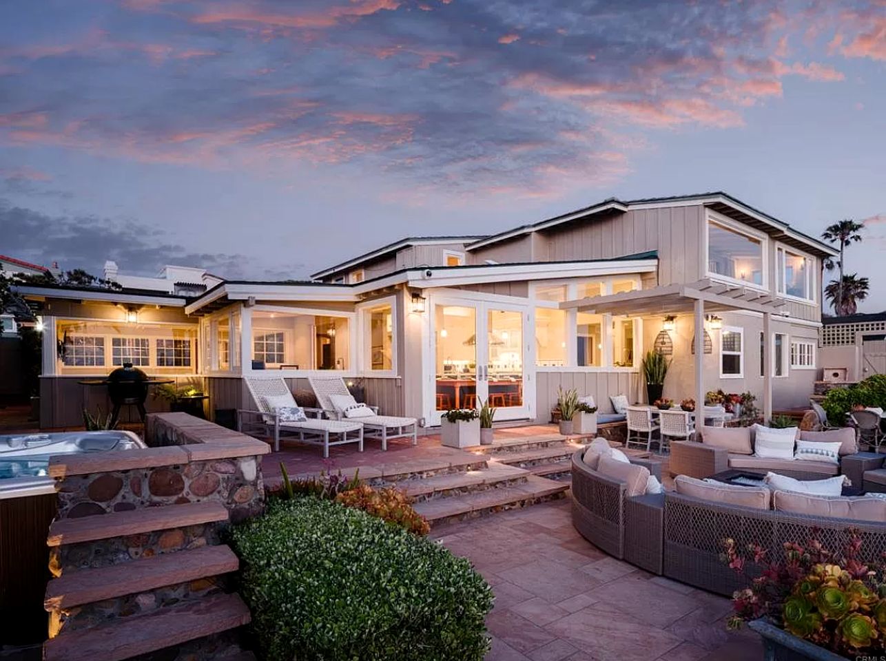 Luxurious Family Rental with Incredible Ocean Views in La Jolla, California