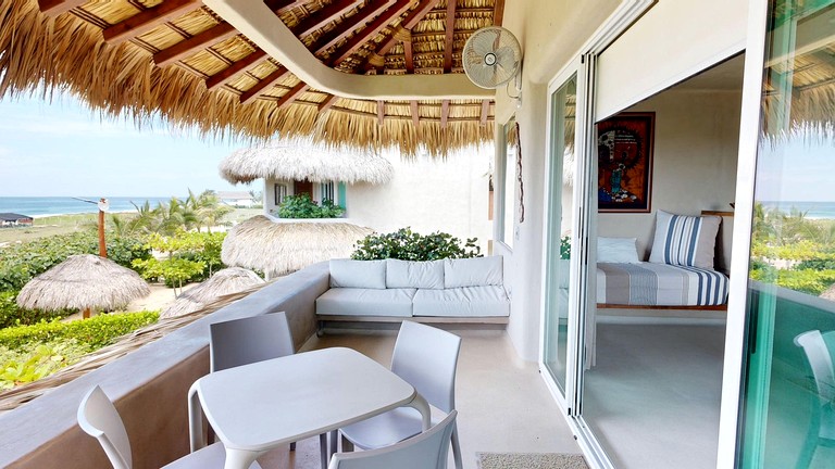 Villas (Mexico, Puerto Escondido, Oaxaca)