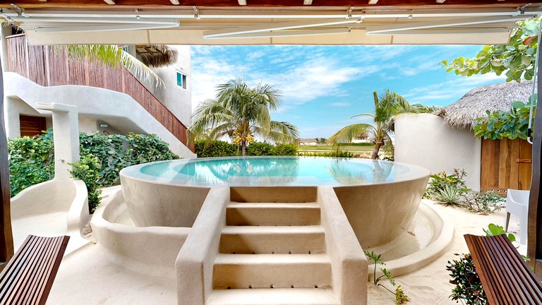 Villas (Mexico, Puerto Escondido, Oaxaca)