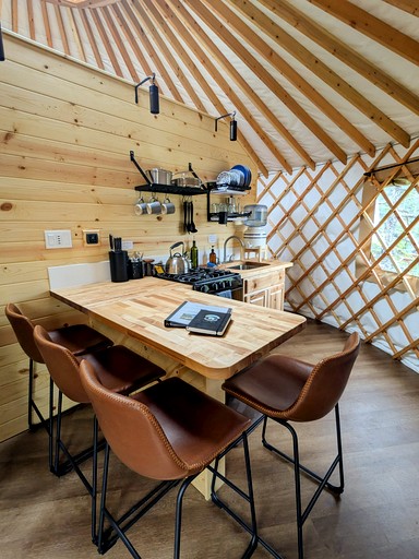Yurts (United States of America, Seward, Alaska)