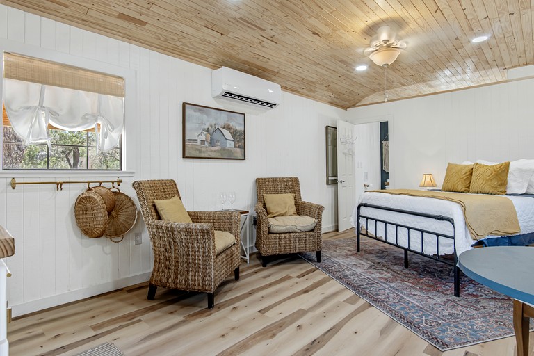 Cabins (United States of America, Bandera, Texas)