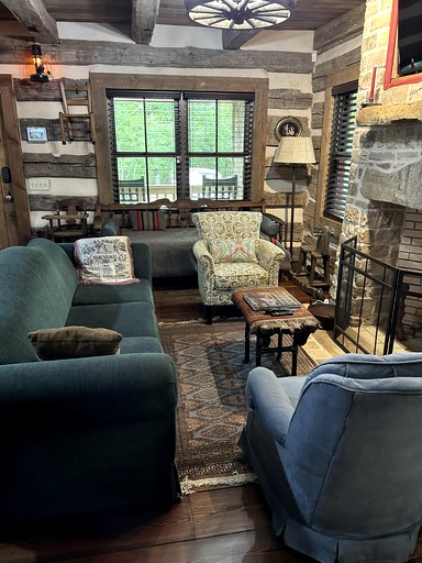 Log Cabins (United States of America, Rutherfordton, North Carolina)