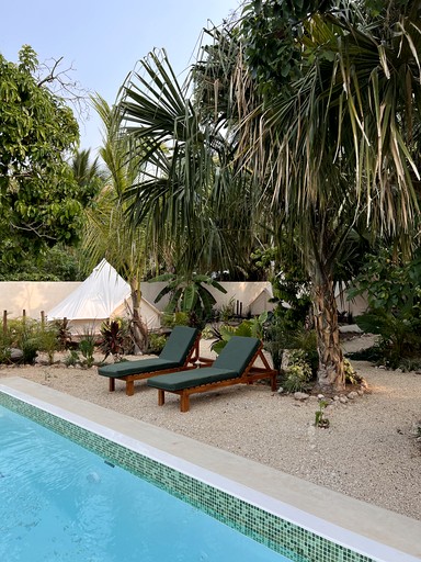 Bell Tents (Mexico, Bacalar, Quintana Roo)