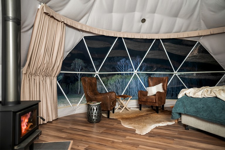 Domes (Australia, Southern Highlands, New South Wales)