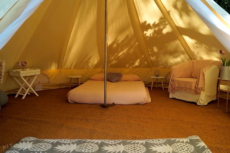Bell Tents (France, --, Haute-Vienne)