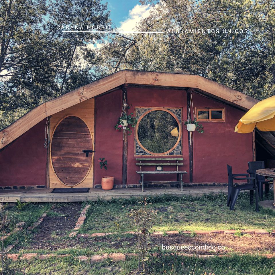 Unique Hobbit Cabin Ideal for a Peaceful Couples Getaway in Colombia