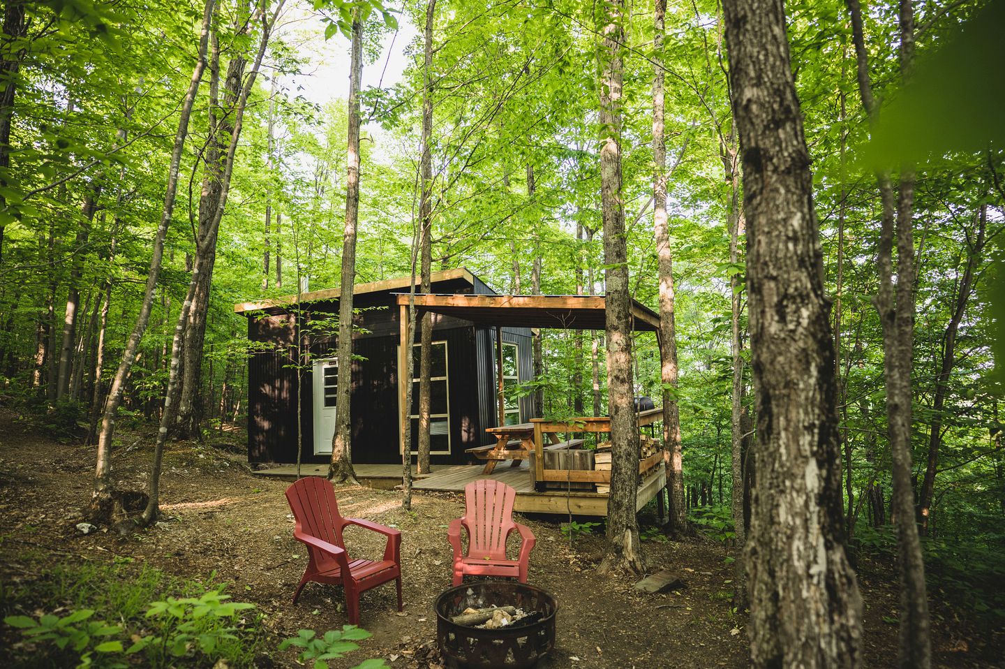 Amazing Tiny House with Fire Pit in Albert Mines, Quebec