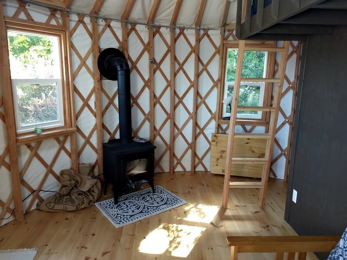 Yurts (United States of America, Livingston Manor, New York)