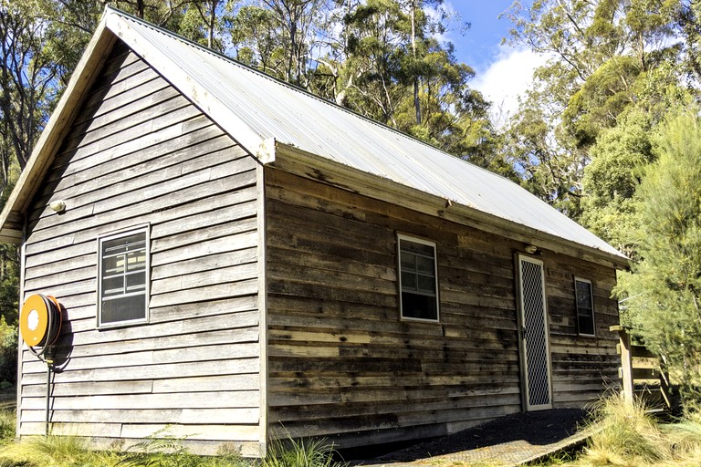 Huts (Australia, Branxholm, Tasmania)