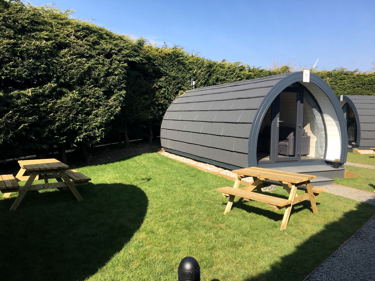 Luxurious Dog-Friendly Pod in the Rolling Countryside of Lancaster for a Unique Glamping Experience in England