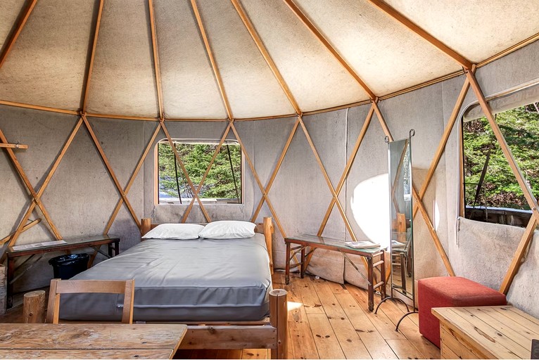 Yurts (Canada, Harrington, Quebec)