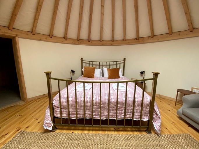 Cabins (United Kingdom, Weymouth, England)