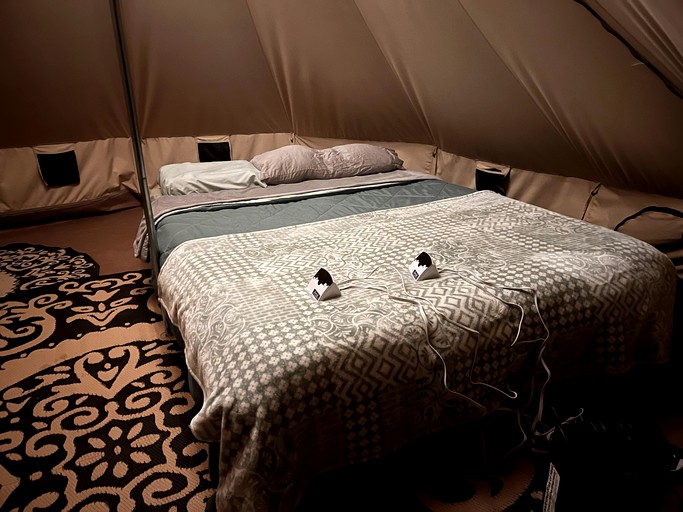 Bell Tents (United States of America, Alamogordo, New Mexico)