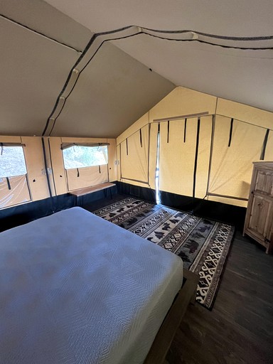 Safari Tents (United States of America, Collbran, Colorado)