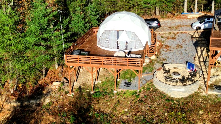 Domes (United States of America, Hartford, Tennessee)