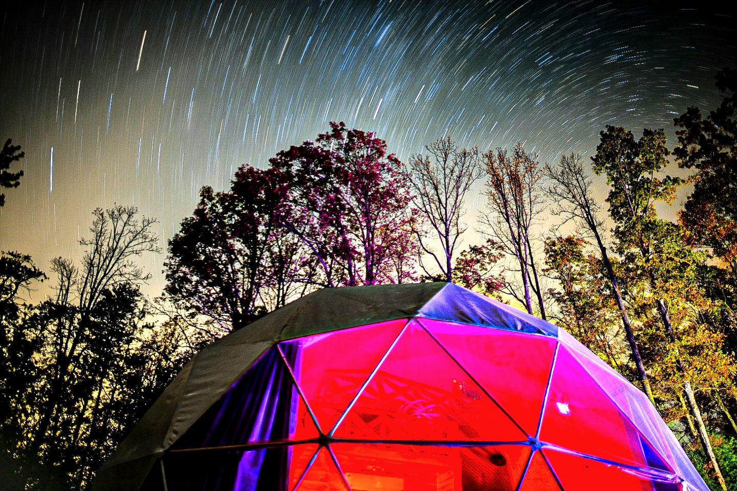 Beautiful Spacious Dome for an Unforgettable Glamping Experience in Hartford, Tennessee