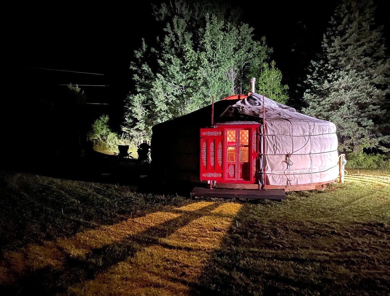 Amazing Traditional Mongolian Yurt on Seagull Lake for a Romantic Getaway in Ontario