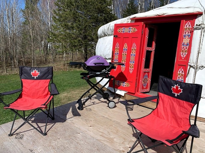 Yurts (Canada, --, Ontario)