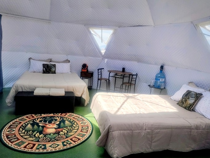 Domes (United States of America, Plains, Montana)