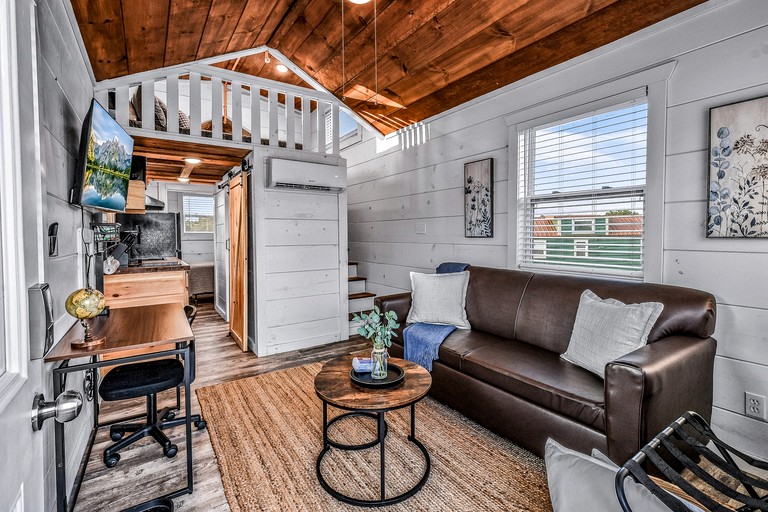 Tiny Houses (United States of America, Sevierville, Tennessee)