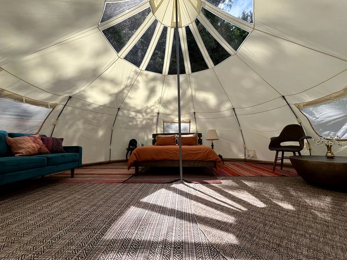 Bell Tents (Canada, Duncan, British Columbia)