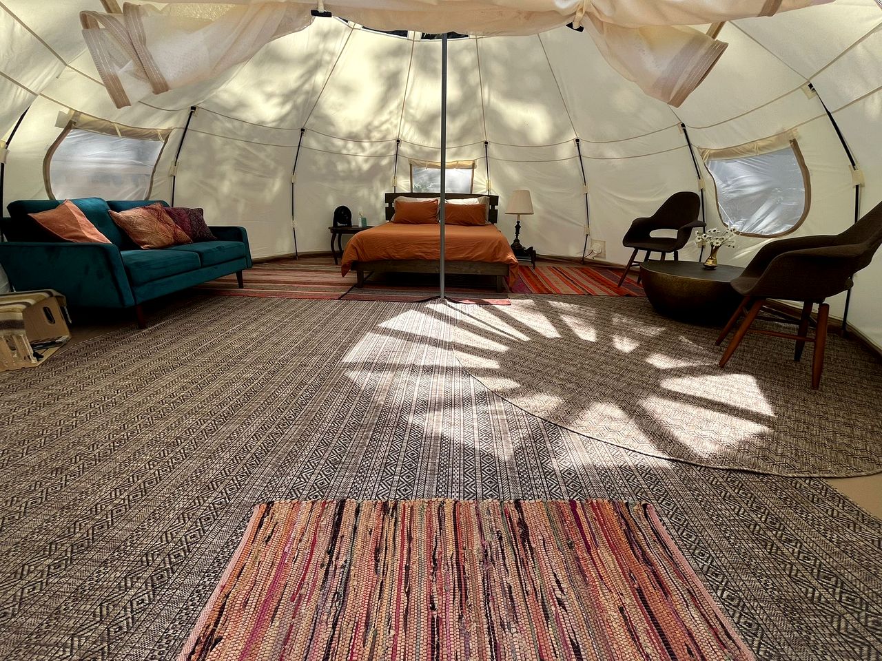 Gorgeous Bell Tent in the Cowichan Valley near the Kinsol Trestle, Perfect for a Secluded Escape in Nature