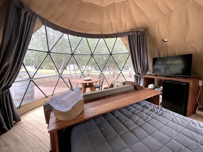 Charming Geo Dome for a Luxurious Glamping Experience in Yarra Valley, near Melbourne