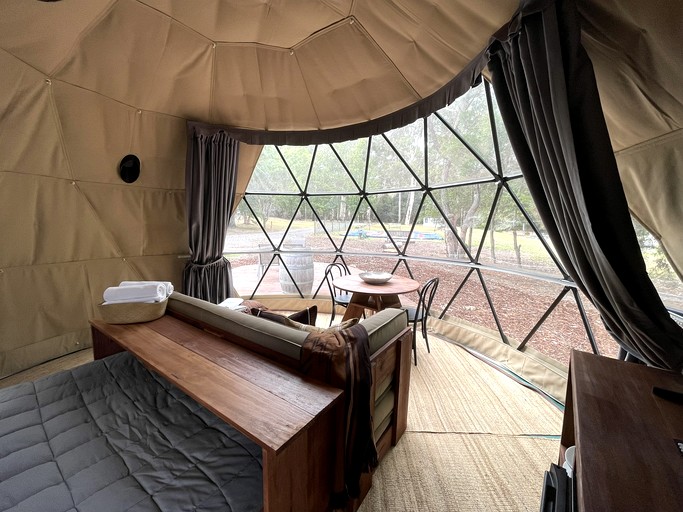 Domes (Australia, Healesville, Victoria)