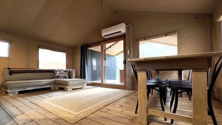 Safari Tents (Australia, Healesville, Victoria)