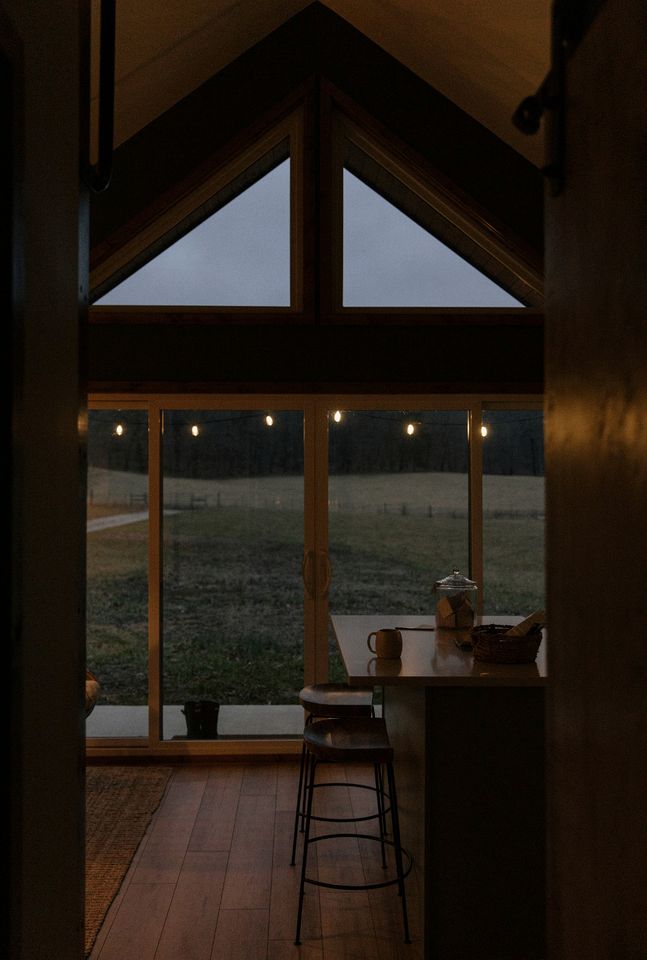 Cozy Tiny Cabin with Hot Tub near Fall Creek Falls for a Peaceful Romantic Escape in Tennessee