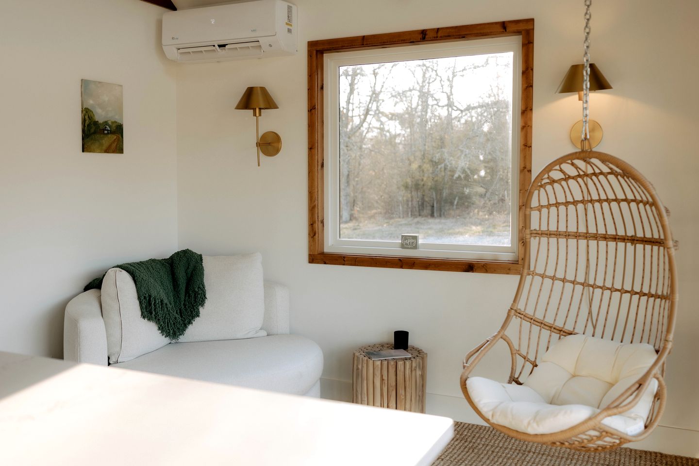 Cozy Tiny Cabin with Hot Tub near Fall Creek Falls for a Peaceful Romantic Escape in Tennessee