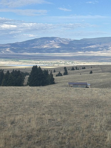 Cabins (United States of America, Anaconda, Montana)