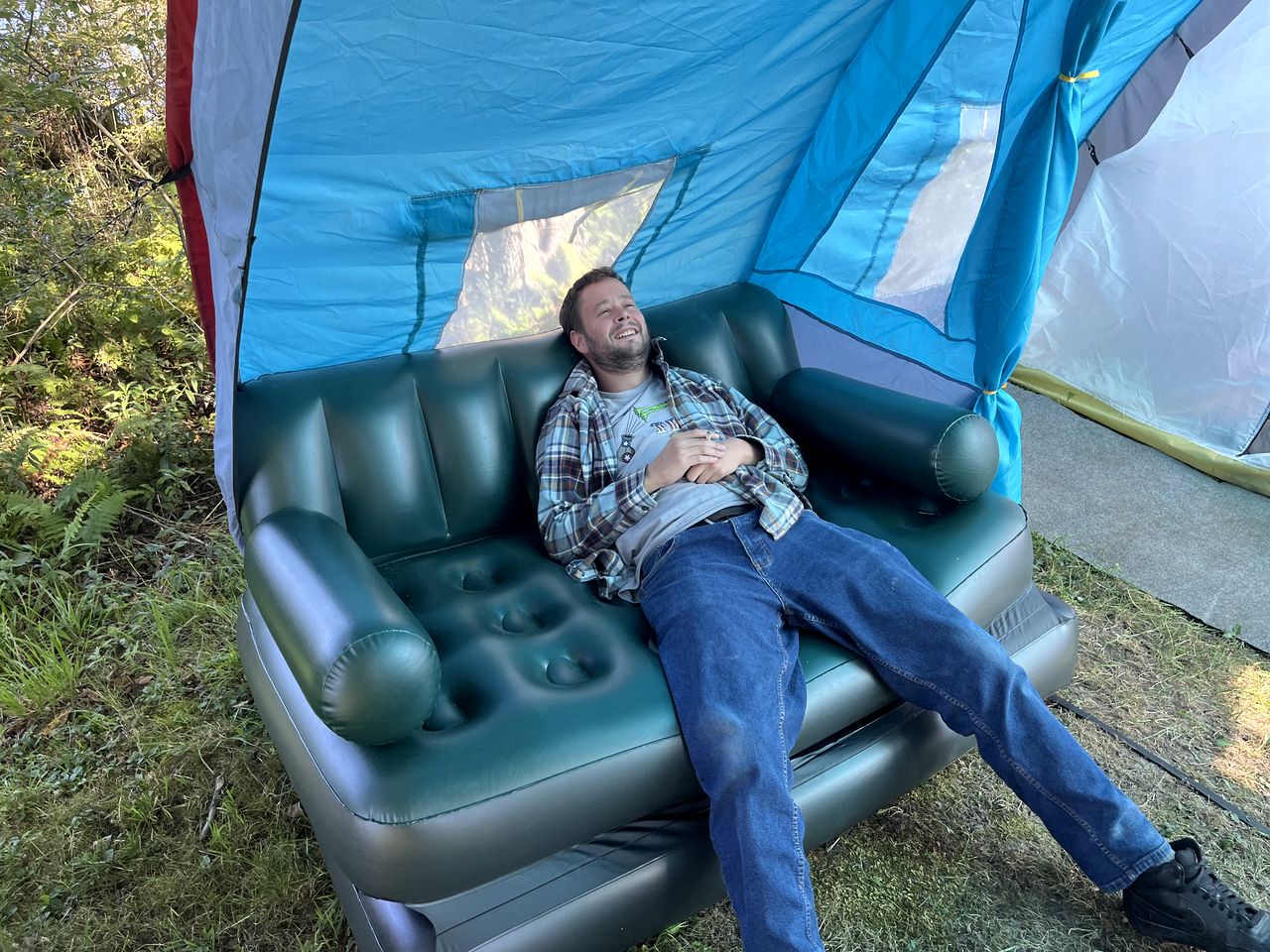 Secluded Glamping Tunnel Tent with Hot Tub & Private Pond near Clifton Township, Pennsylvania