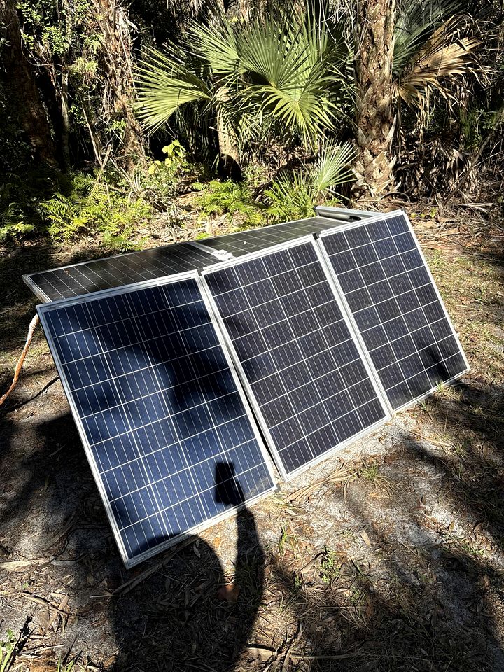 Secluded Off-the-Grid Cabin with Tropical Land Near Cocoa, Florida