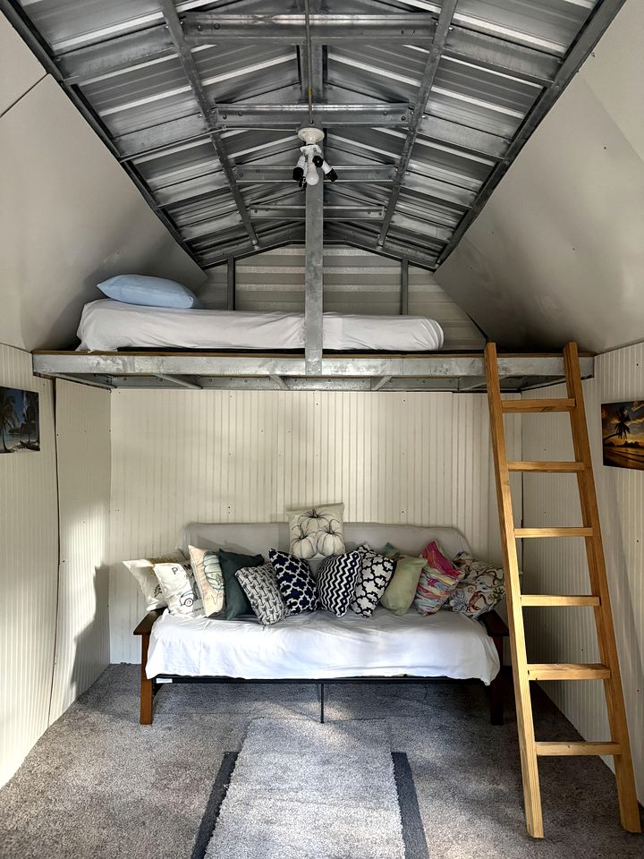 Secluded Off-the-Grid Cabin with Tropical Land Near Cocoa, Florida