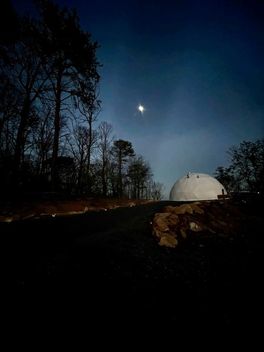 Domes (United States of America, Hays, North Carolina)