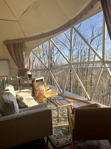 Domes (United States of America, Hays, North Carolina)