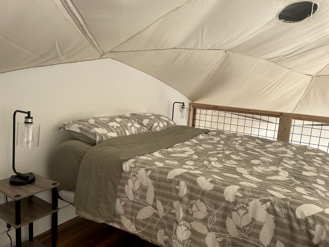 Private Woodland Geodesic Dome Retreat with Fire Pit Near Blowing Rock, Hays NC