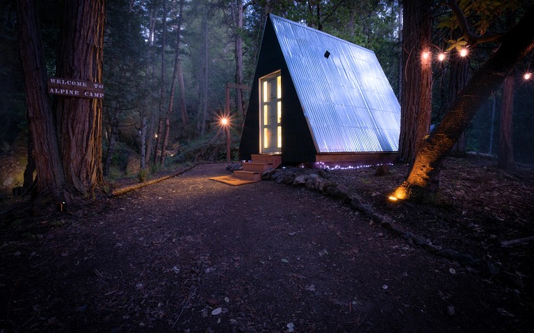 Secluded A-Frame Tiny Cabin with Waterfall View Near Shasta-Trinity National Forest, Burnt Ranch, California
