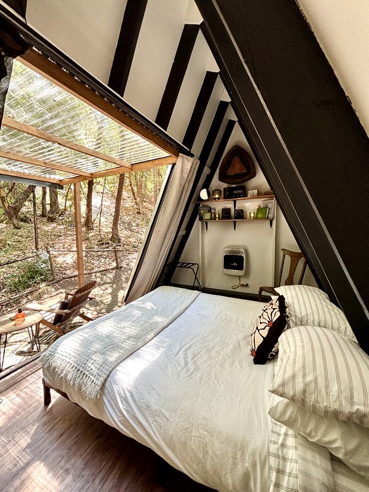 Secluded A-Frame Tiny Cabin with Waterfall View Near Shasta-Trinity National Forest, Burnt Ranch, California