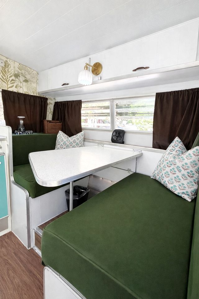 Charming Retro Camper with Vintage Clawfoot Tub Near Shasta-Trinity, Burnt Ranch, California