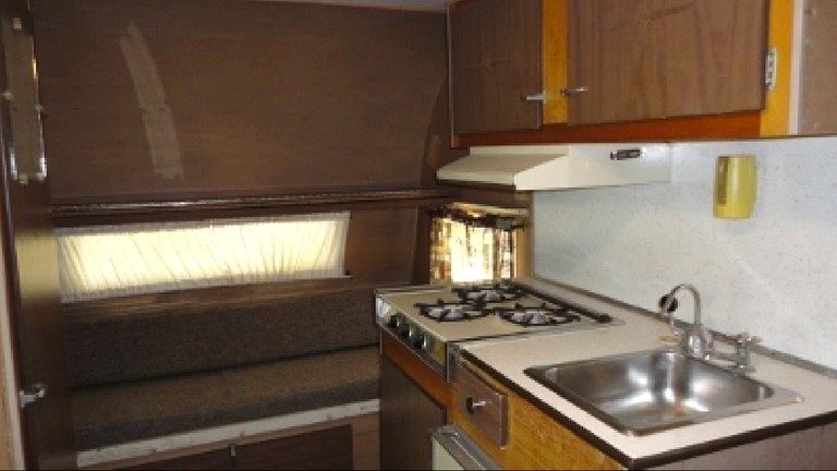 Cabins (Canada, --, Ontario)