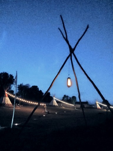 Tipis (United States of America, Campbellsville, Kentucky)